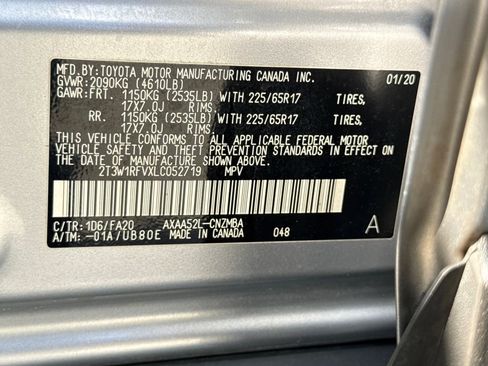 Used 2020 Toyota RAV4 XLE image 25