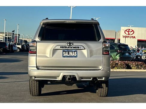 Used 2022 Toyota 4Runner TRD Sport image 5