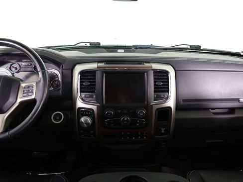 Used 2017 RAM 1500 Laramie w/ Convenience Group AWD/4WD image 36