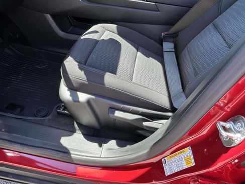 New 2026 Chevrolet Equinox LT w/ Safety and Technology Package FWD image 16