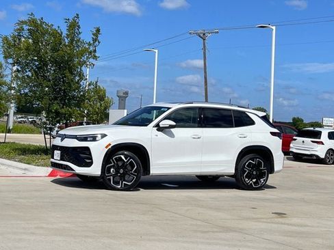 Used 2025 Volkswagen Tiguan SEL R-Line AWD/4WD image 1
