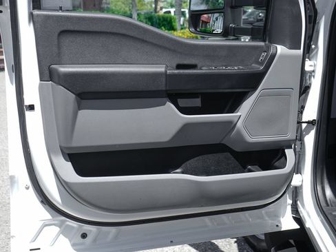 Used 2024 Ford F450 XL w/ XL Chrome Package RWD image 18