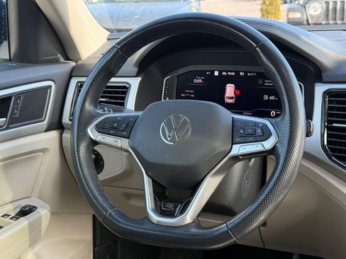 Used 2022 Volkswagen Atlas SEL R-Line image 15