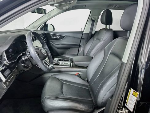 Used 2023 Audi Q7 2.0T Premium Plus w/ Premium Plus Package AWD/4WD image 8