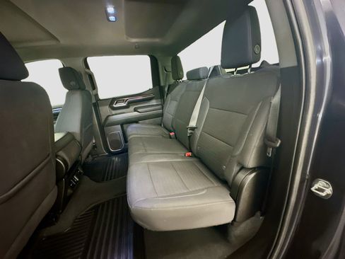 Used 2024 Chevrolet Silverado 1500 LT image 29