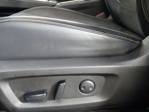 Used 2022 Mitsubishi Outlander SE image 21