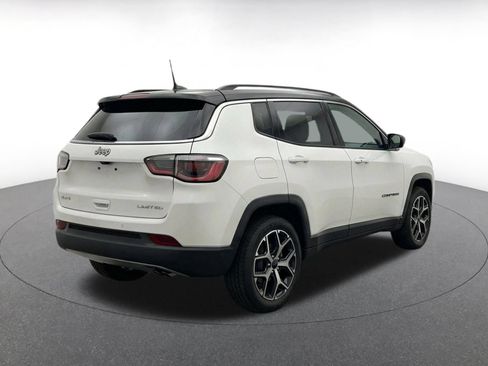 Used 2025 Jeep Compass Limited AWD/4WD image 8