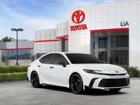 New 2026 Toyota Camry Hybrid image 17