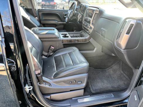 Used 2014 GMC Sierra 1500 Denali w/ Driver Alert Package image 17