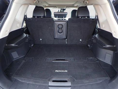 Used 2018 Nissan Rogue SL w/ Premium Package image 8