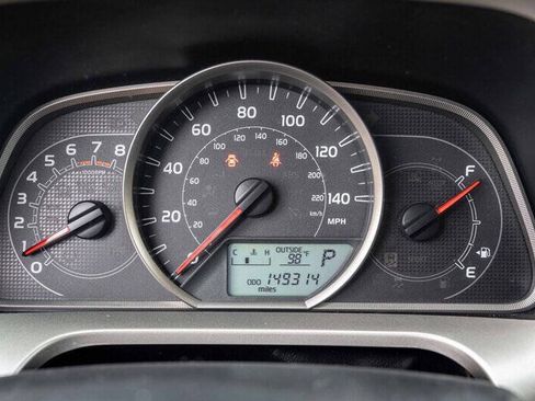 Used 2014 Toyota RAV4 LE AWD/4WD image 12