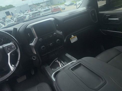 Used 2022 Chevrolet Silverado 2500 LTZ w/ LTZ Plus Package AWD/4WD image 8