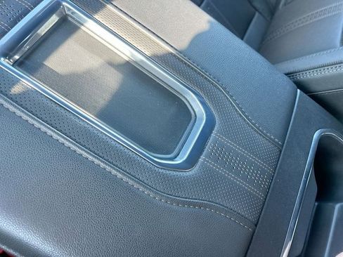 Used 2022 Chevrolet Silverado 1500 High Country w/ High Country Premium Package image 25