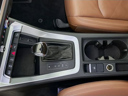 Used 2020 Audi Q3 2.0T Premium w/ Convenience Package image 16