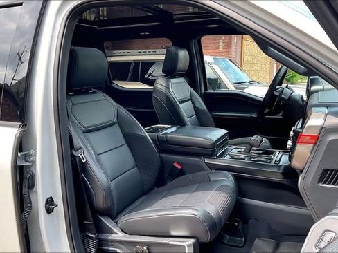 Used 2023 Ford F150 Raptor w/ Raptor Carbon Fiber Package AWD/4WD image 7