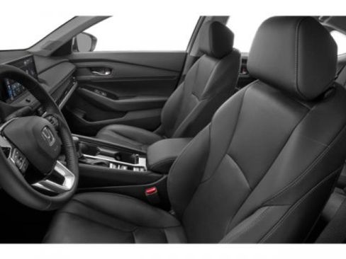 Used 2024 Honda Accord Touring image 9