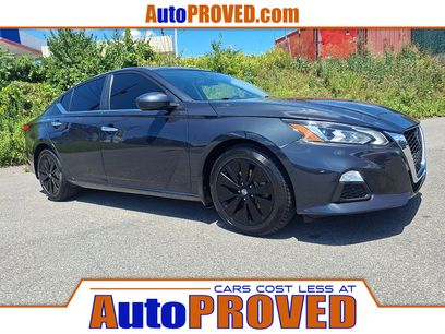 Used 2022 Nissan Altima 2.5 SV