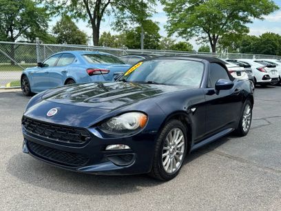 Used 2018 FIAT 124 Spider Classica