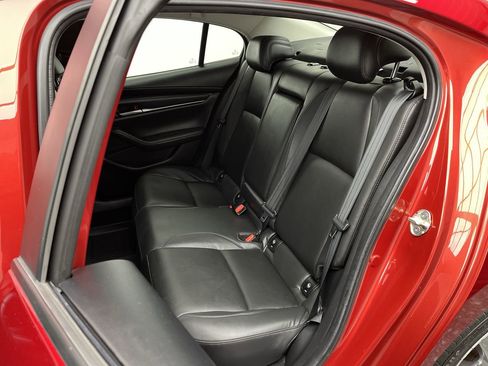Used 2021 MAZDA MAZDA3 s FWD image 9