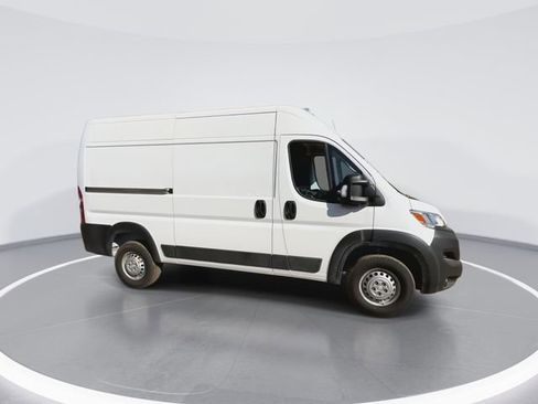 New 2026 RAM ProMaster 2500 w/ Convenience Group FWD image 2