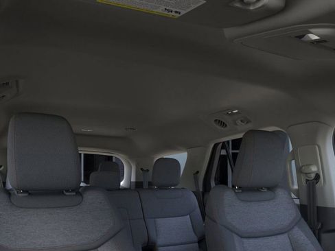 New 2026 Ford Explorer Active image 22