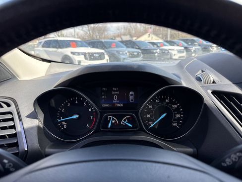 Used 2017 Ford Escape Titanium image 39