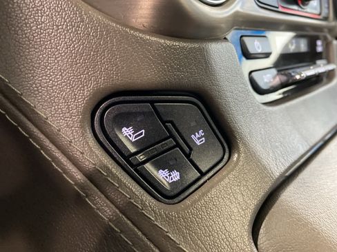 Used 2016 GMC Yukon Denali w/ Open Road Package image 23