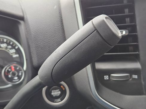 Used 2024 RAM 2500 Big Horn image 30