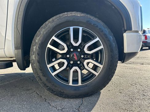 Used 2021 GMC Sierra 1500 AT4 w/ AT4 Value Package image 13