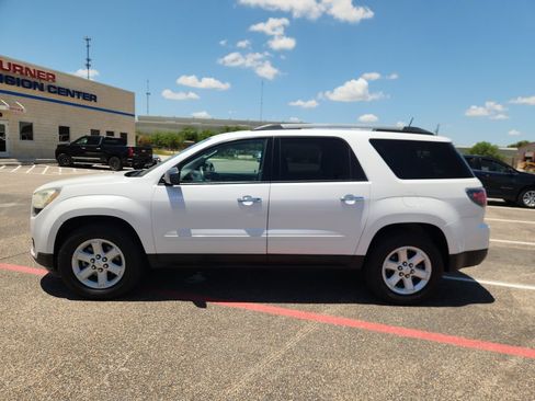 Used 2016 GMC Acadia SLE FWD image 4