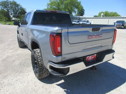 New 2026 GMC Sierra 1500 SLT w/ SLT Convenience Package AWD/4WD image 10