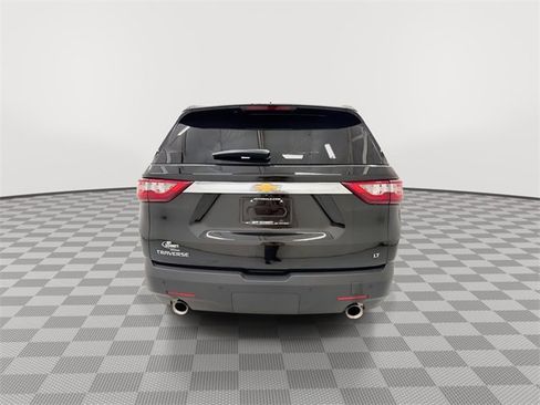Used 2020 Chevrolet Traverse LT image 10