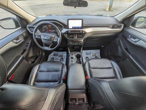 Used 2020 Ford Escape SEL image 15
