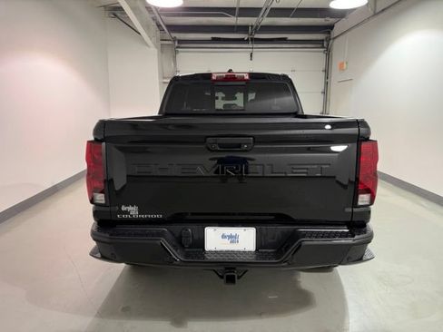 Used 2025 Chevrolet Colorado Trail Boss AWD/4WD image 6