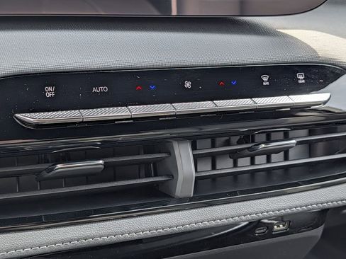 New 2026 Buick Enclave Sport Touring w/ Power Package image 50