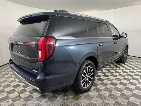 Certified 2025 Ford Expedition Max Platinum AWD/4WD image 2