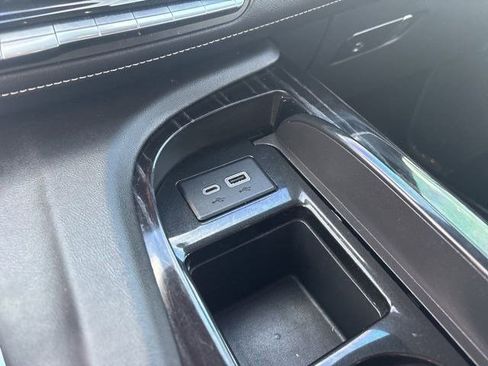 Used 2021 Cadillac Escalade Sport image 28