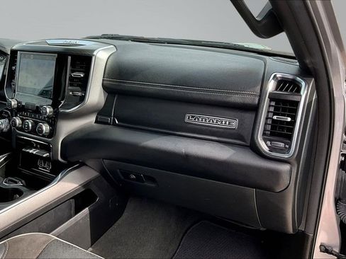 Used 2024 RAM 1500 Laramie image 28