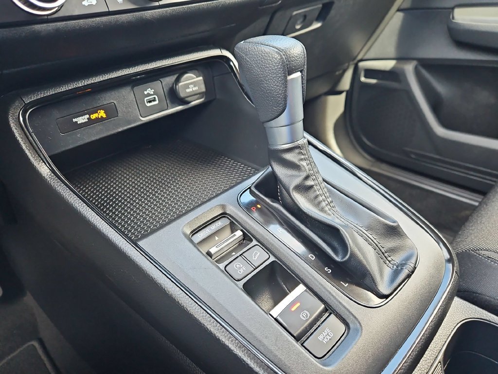 Used 2025 Honda CR-V LX image 20