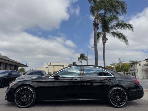 Used 2019 Mercedes-Benz S 560 Sedan image 2