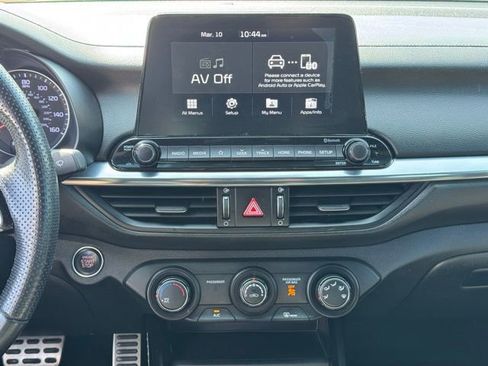 Used 2021 Kia Forte GT-Line FWD image 15