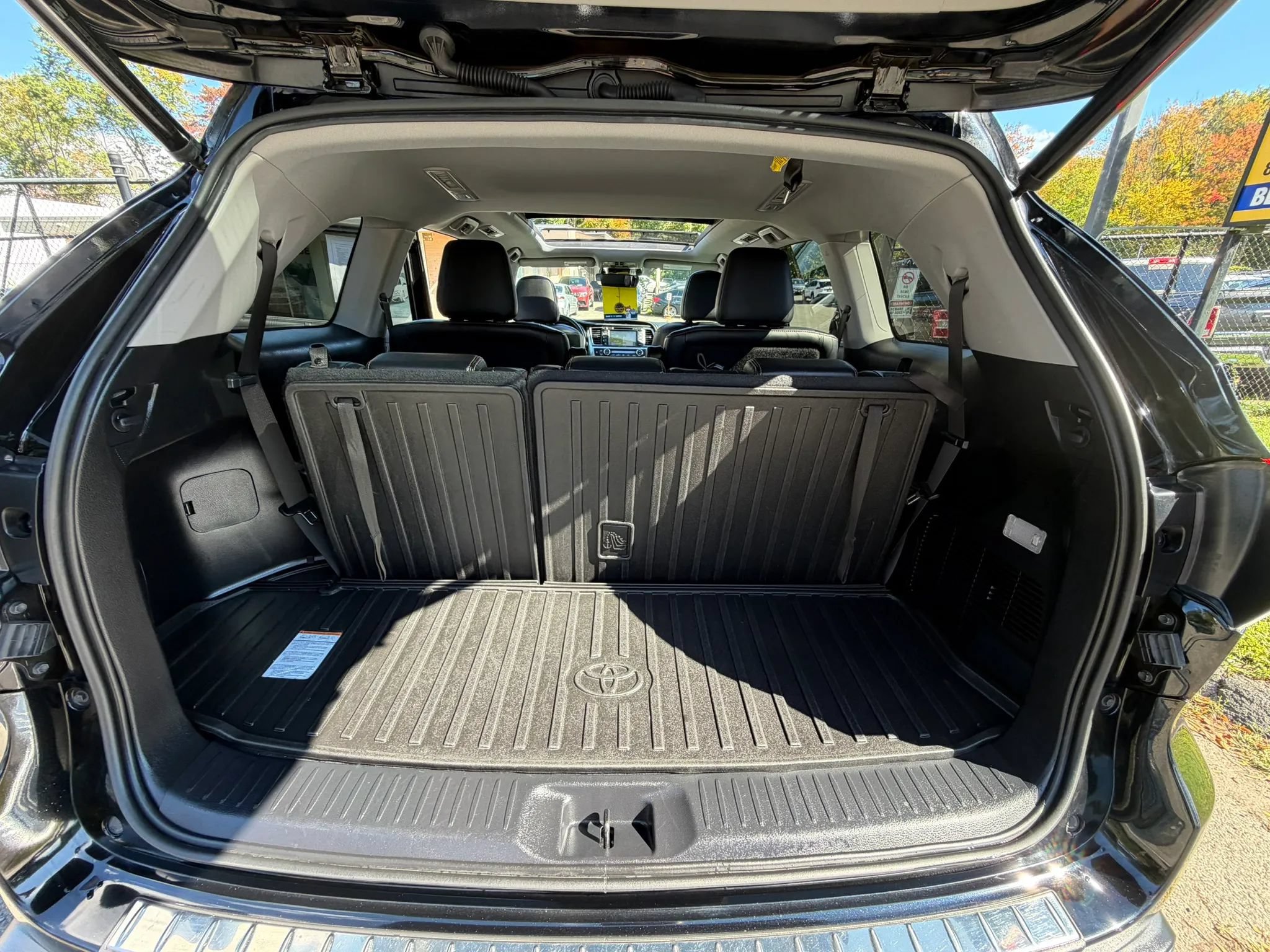 Used 2018 Toyota Highlander Limited Platinum w/ Protection Package #3 AWD/4WD image 23