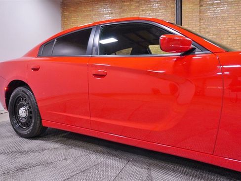 Used 2019 Dodge Charger Police w/ Street Appearance Group image 9
