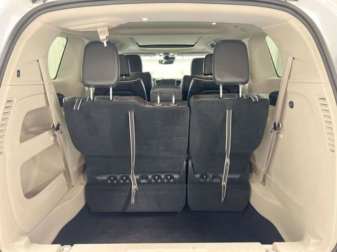 Used 2024 Chrysler Pacifica Limited image 26