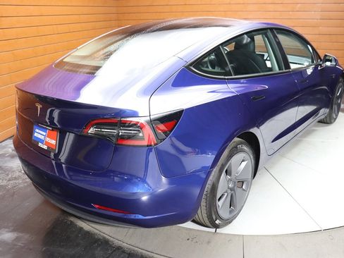 Used 2022 Tesla Model 3 Standard Range image 20