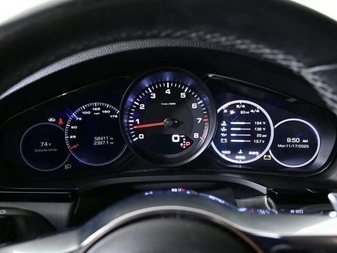 Certified 2020 Porsche Cayenne image 14