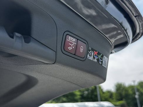 New 2026 Mercedes-Benz GLE 350 4MATIC image 22