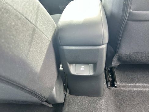 Certified 2025 Nissan Versa SV w/ Trunk Package image 16