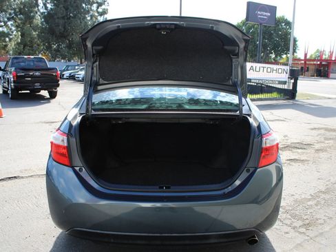 Used 2014 Toyota Corolla S image 35