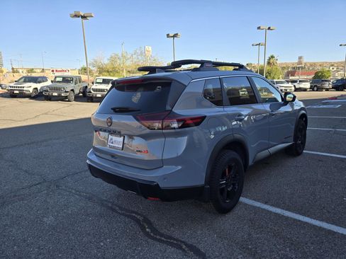 Used 2025 Nissan Rogue SV w/ Rock Creek Premium Package AWD/4WD image 6